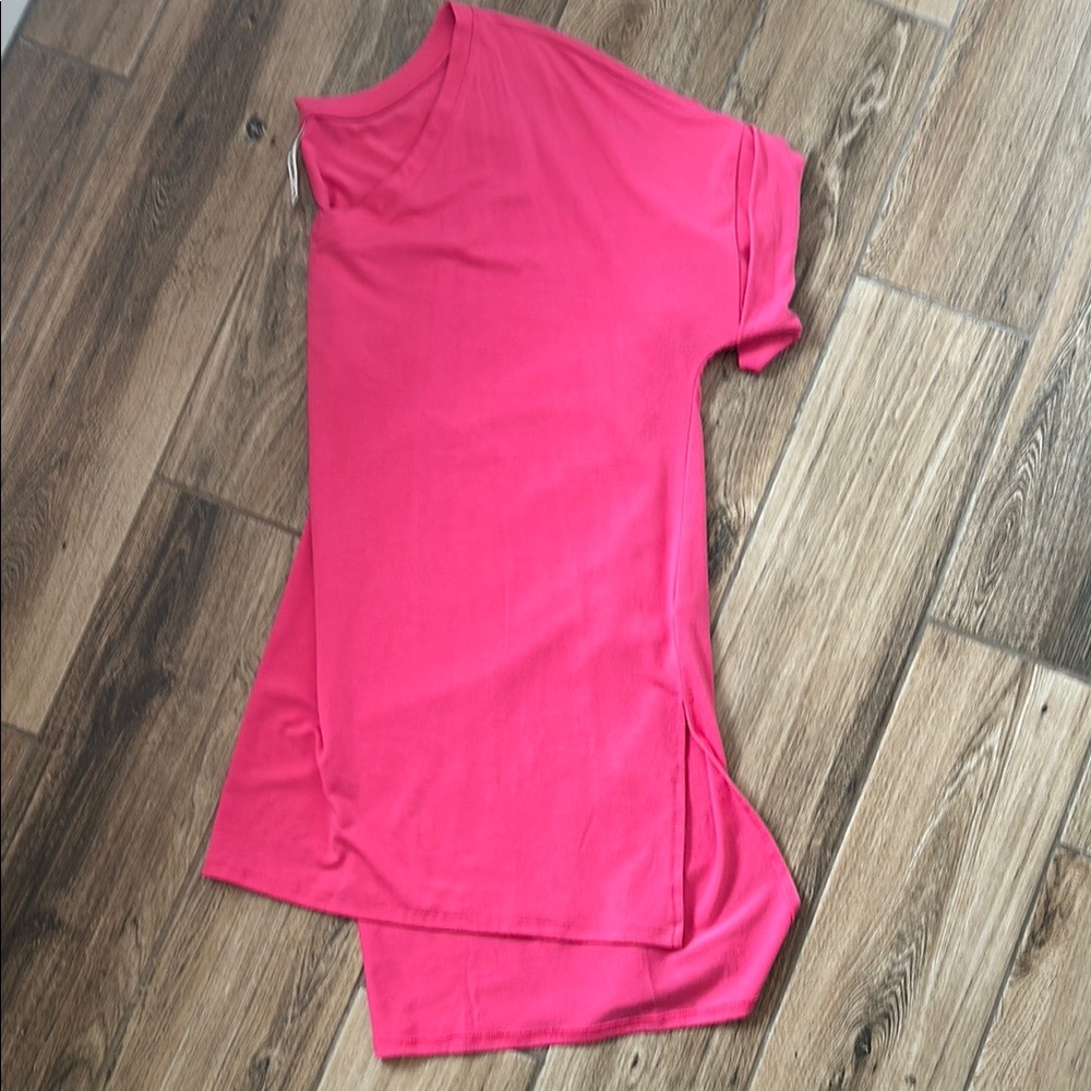 Women's V-Neck Top - Pink